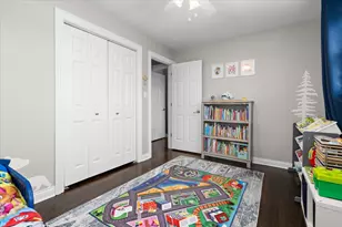 8932 S 85th Ct, Hickory Hills, IL 60457 - Photo 23