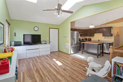 1791 Barnhill Drive, Mundelein, IL 60060 - Photo 13