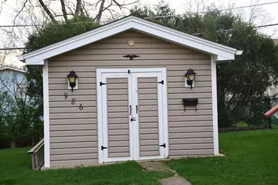 986 Yorkshire Drive, Hanover Park, IL 60133 - Photo 21