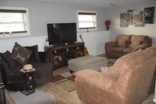 986 Yorkshire Dr, Hanover Park, IL 60133 - Photo 11
