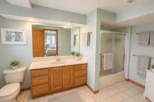 4516 Hillside Ct, Crystal Lake, IL 60012 - Photo 17