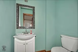 617 DeKalb Ave, Sycamore, IL 60178 - Photo 21