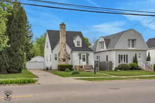617 DeKalb Ave, Sycamore, IL 60178 - Photo 1