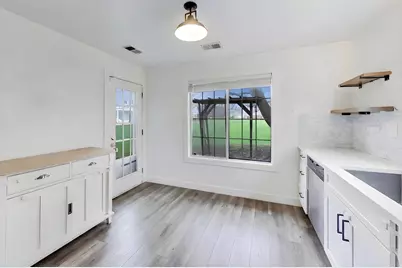 872 Quin Court #102, Naperville, IL 60563 - Photo 5