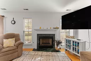 2713 Whitlock Dr, Darien, IL 60561 - Photo 5