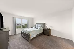 4202 Chelsea Mnr Cir, Aurora, IL 60504 - Photo 11