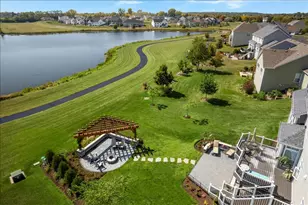 39W509 Norton Lake Dr, Saint Charles, IL 60175 - Photo 3