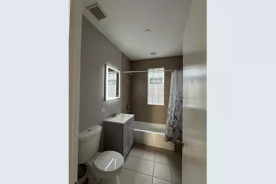 5018 W Concord Place, Chicago, IL 60639 - Photo 3