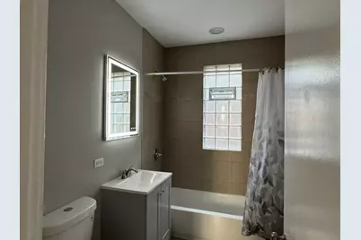 5018 W Concord Place, Chicago, IL 60639 - Photo 3