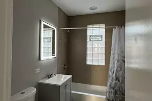 5018 W Concord Pl, Chicago, IL 60639 - Photo 3