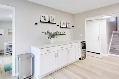 2080 Pennsbury Lane, Hanover Park, IL 60133 - Photo 19