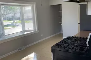 9338 Oak St, Orland Park, IL 60462 - Photo 3