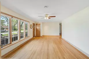 12524 S 71st Ct, Palos Heights, IL 60463 - Photo 9