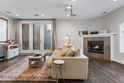 417 N Noble Street #5, Chicago, IL 60642 - Photo 7