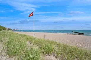 1140 W Lunt Ave, Chicago, IL 60626 - Photo 13