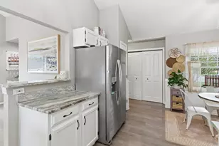 40 Fern Rd, Lake Zurich, IL 60047 - Photo 13