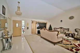 4454 Concord Ln, Skokie, IL 60076 - Photo 7