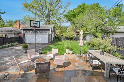 10636 S Seeley Avenue, Chicago, IL 60643 - Photo 39