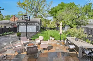 10636 S Seeley Ave, Chicago, IL 60643 - Photo 39