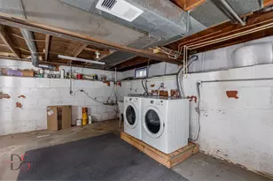 305 Thompson St, Ottawa, IL 61350 - Photo 9