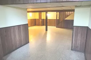 17W755 Standish Ln, Villa Park, IL 60181 - Photo 7