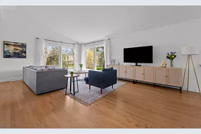 161 E Stone Avenue, Lake Forest, IL 60045 - Photo 11