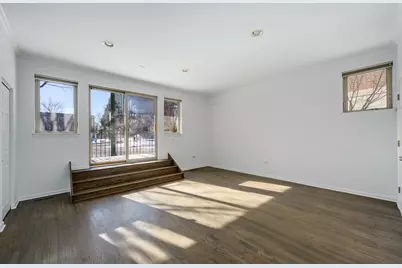 58 W 15th Street, Chicago, IL 60605 - Photo 3