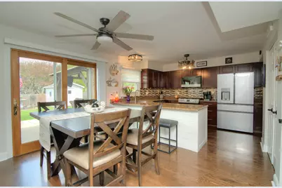 421 Burke Drive, Carol Stream, IL 60188 - Photo 13