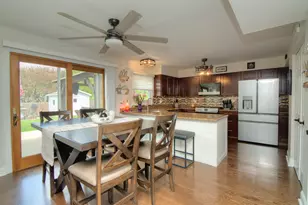 421 Burke Dr, Carol Stream, IL 60188 - Photo 13