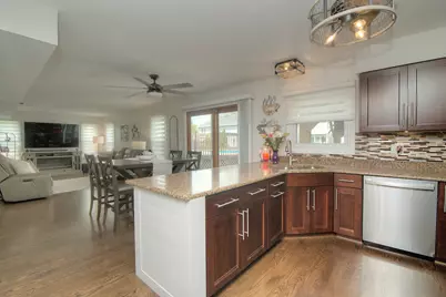 421 Burke Drive, Carol Stream, IL 60188 - Photo 15