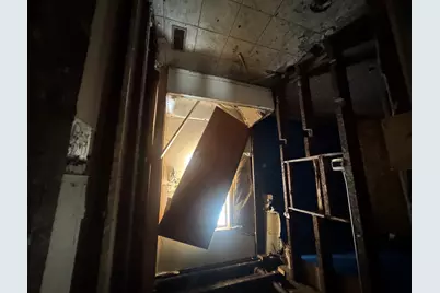 2459 E 74th Street, Chicago, IL 60649 - Photo 17