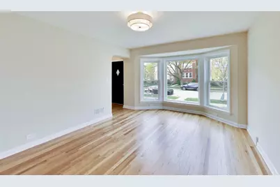 5921 N Melvina Avenue, Chicago, IL 60646 - Photo 5