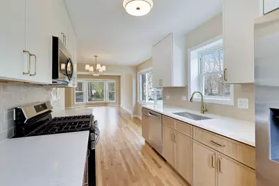 5921 N Melvina Avenue, Chicago, IL 60646 - Photo 7