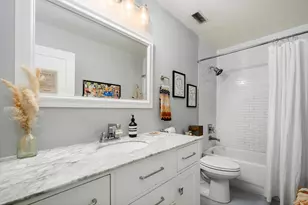 1500 W Monroe St, Chicago, IL 60607 - Photo 11