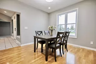 141 Old Farm Mid Ct, Bradley, IL 60915 - Photo 15