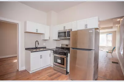 7049 S Kimbark Avenue, Chicago, IL 60637 - Photo 5
