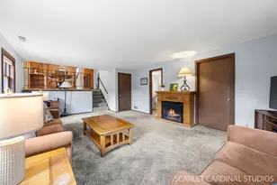 3433 Drover Ln, Darien, IL 60561 - Photo 11
