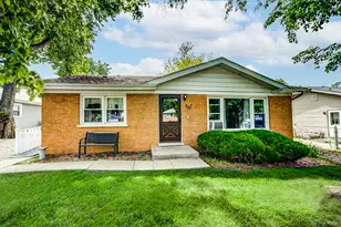 15742 Le Claire Ave, Oak Forest, IL 60452 - Photo 1