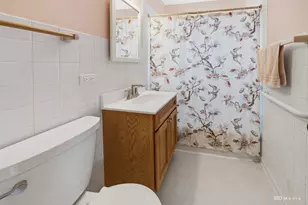 15742 Le Claire Ave, Oak Forest, IL 60452 - Photo 11