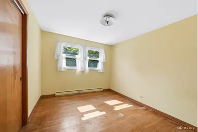 15742 Le Claire Avenue, Oak Forest, IL 60452 - Photo 9