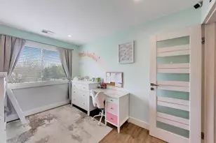 1400 N Elmhurst Rd, Mount Prospect, IL 60056 - Photo 19