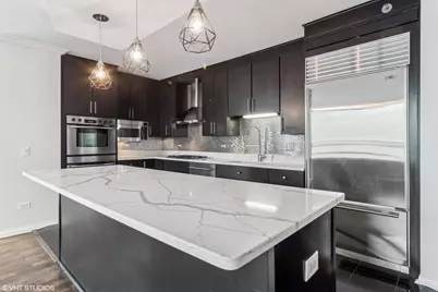 33 W Ontario Street #14B, Chicago, IL 60654 - Photo 11