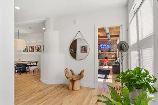 400 N Racine Ave, Chicago, IL 60642 - Photo 3