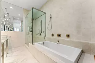 400 N Racine Ave, Chicago, IL 60642 - Photo 27