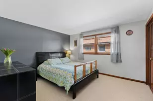 5332 W Windsor Ave, Chicago, IL 60630 - Photo 11