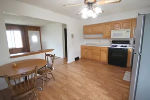 1407 Hackberry Ln, Machesney Park, IL 61115 - Photo 15