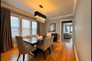 5536 N Mango Ave, Chicago, IL 60630 - Photo 9