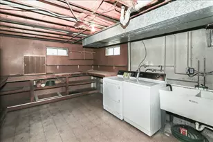 7N362 Sycamore Ave, Medinah, IL 60157 - Photo 25