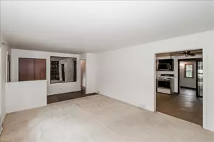 7N362 Sycamore Ave, Medinah, IL 60157 - Photo 7
