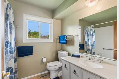 18342 W Linda Lane, Gurnee, IL 60031 - Photo 23